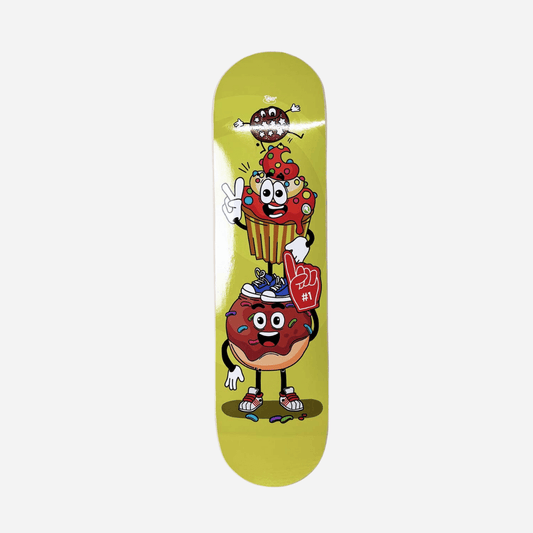 Skateboard: L'Icona degli Anni '80 e '90 che Ha Rivoluzionato la Cultura Urbana - Nord Sud Ovest Est Skateboard: L'Icona degli Anni '80 e '90 che Ha Rivoluzionato la Cultura Urbana - Nord Sud Ovest Est