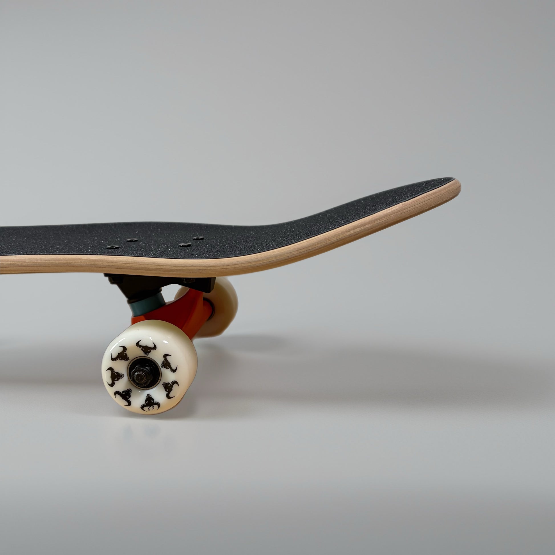 Skateboard Muffin 8.3"