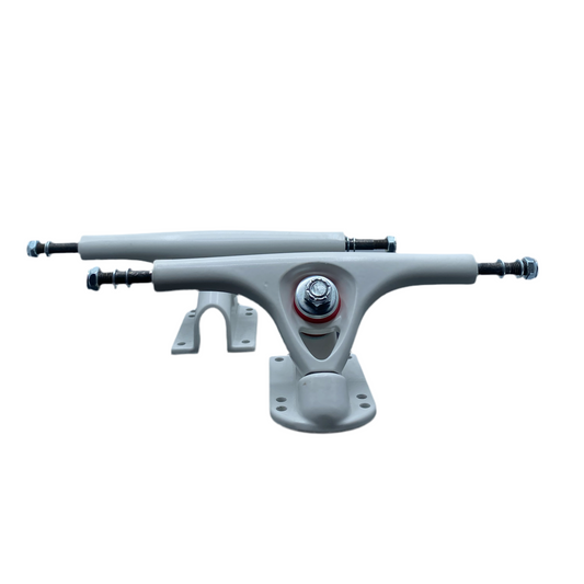 Truck in alluminio 17,7 cm (7`) completo di pad per longboard cruiser Truck in alluminio 17,7 cm (7`) completo di pad per longboard cruiser