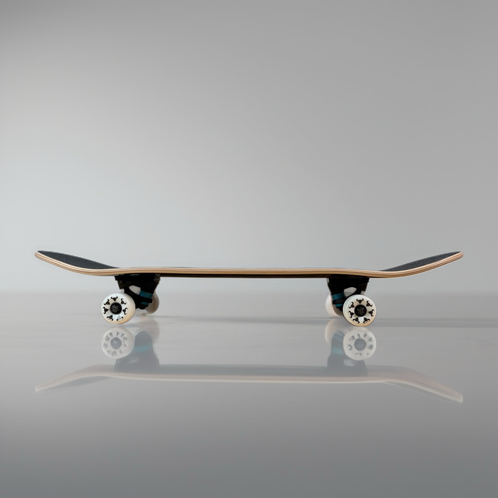 Skateboard Chaos 8.5"